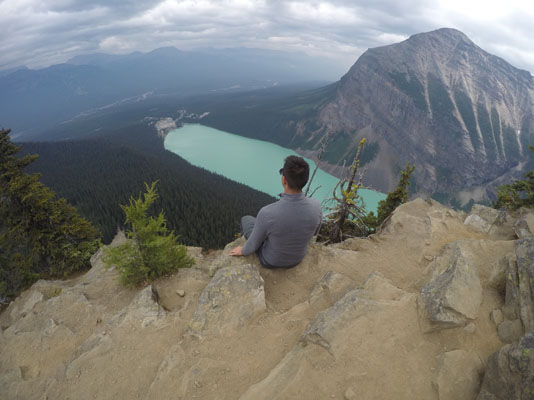 What are The Best Hikes at Lake Louise