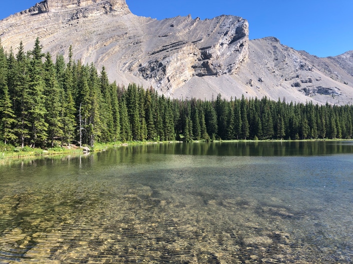 Hiking Picklejar Lakes